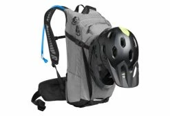 Sac D'hydratation Camelbak H.A.W.G Pro 20 + Poche à Eau 3L Gris -Entretien Soldes 1815346606da01c42b6b3.52804557